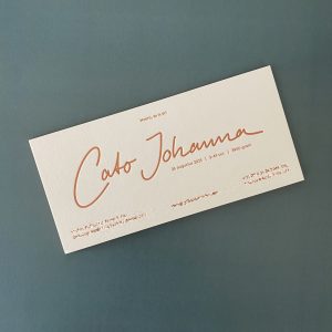 Geboortekaartje letterpress, kleur op snee, subtiel geboortekaartje, uniek geboortekaartje